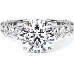 Exquisite Dazzling Diamond Engagement Ring