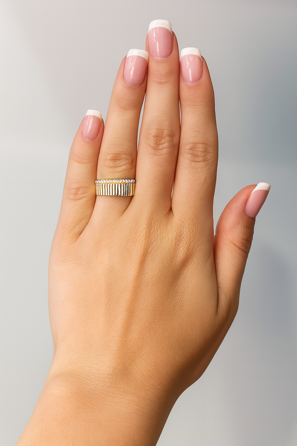 14K Gold Diamond Fluted Band Ring – 0.26 Carat Elegant Textured Statement Ring