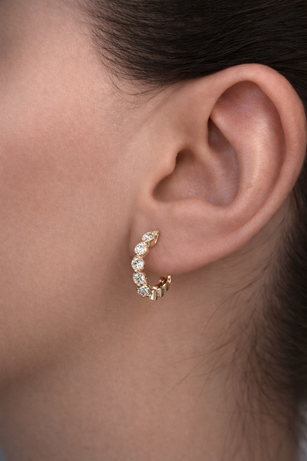 Single Shared Prong Diamond Hoop Earrings in 14K or 18K Gold