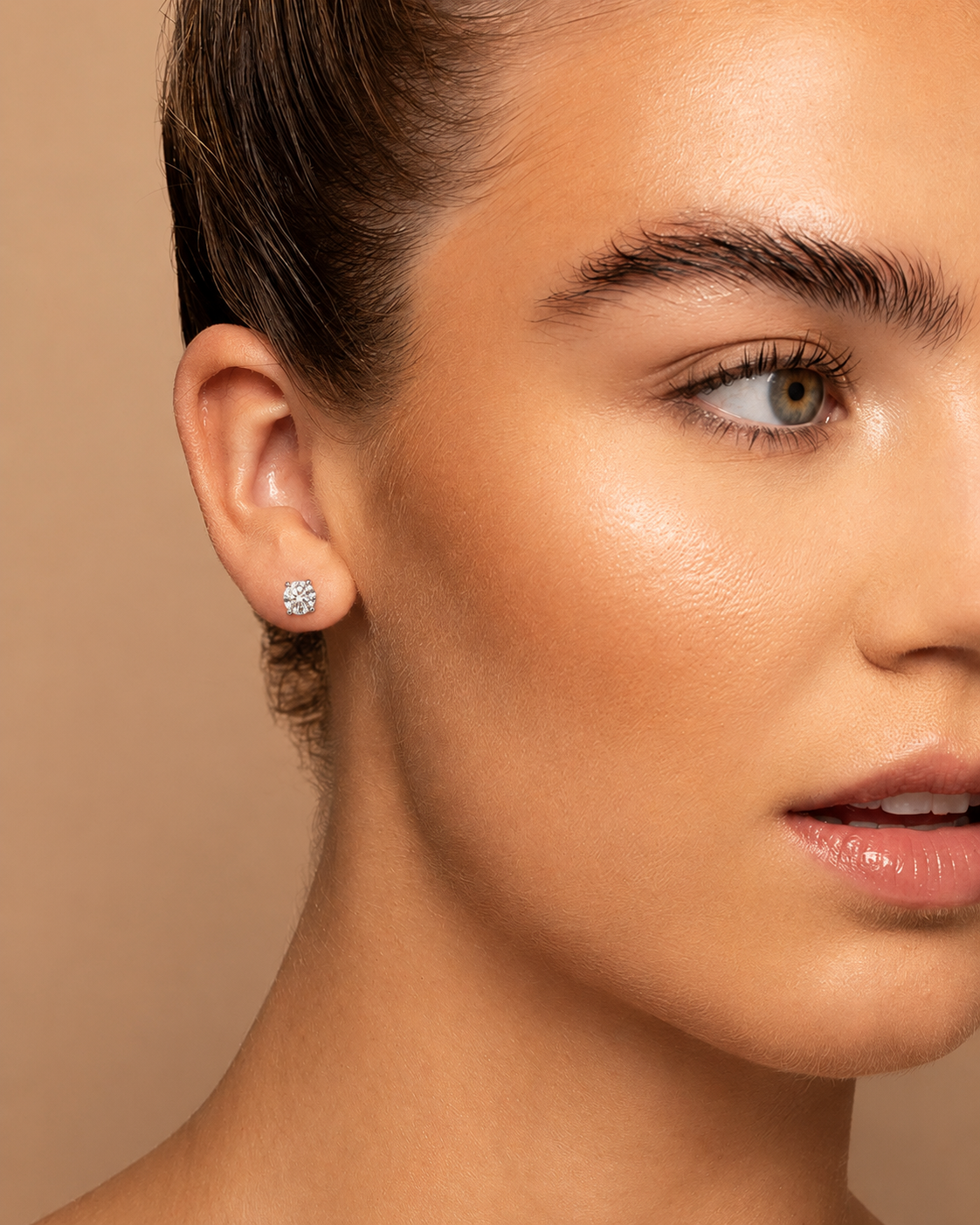 Six Prongs U Shape Diamond Studs Earrings