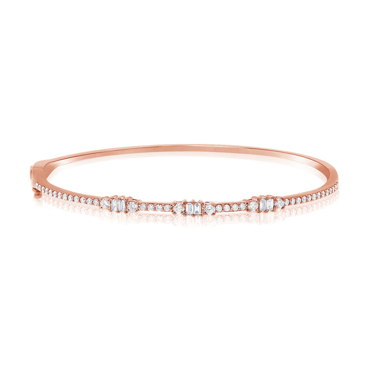 Elegant Diamond and Baguette Line Bracelet in 14K Gold