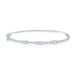 Elegant Diamond and Baguette Line Bracelet in 14K Gold