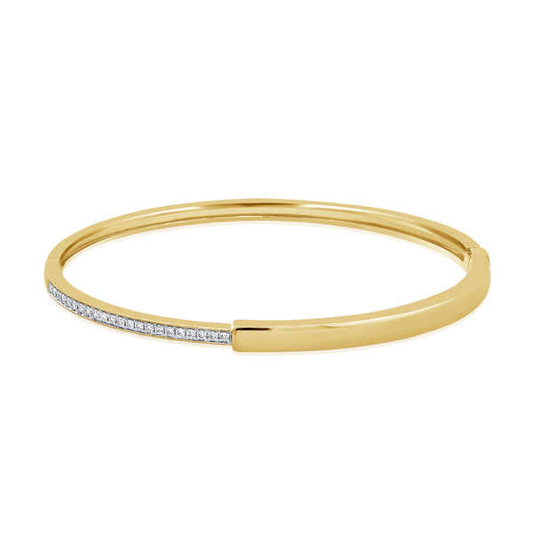 Elegant 0.20 Carat Diamond Half-Pavé Bangle Bracelet in 14K Gold
