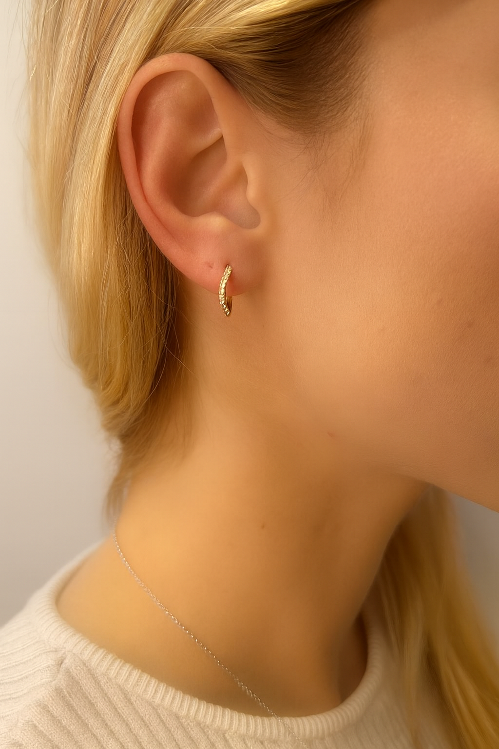 Elegant 0.18 Carat Diamond Huggie Earrings in 14K White, Yellow, or Rose Gold