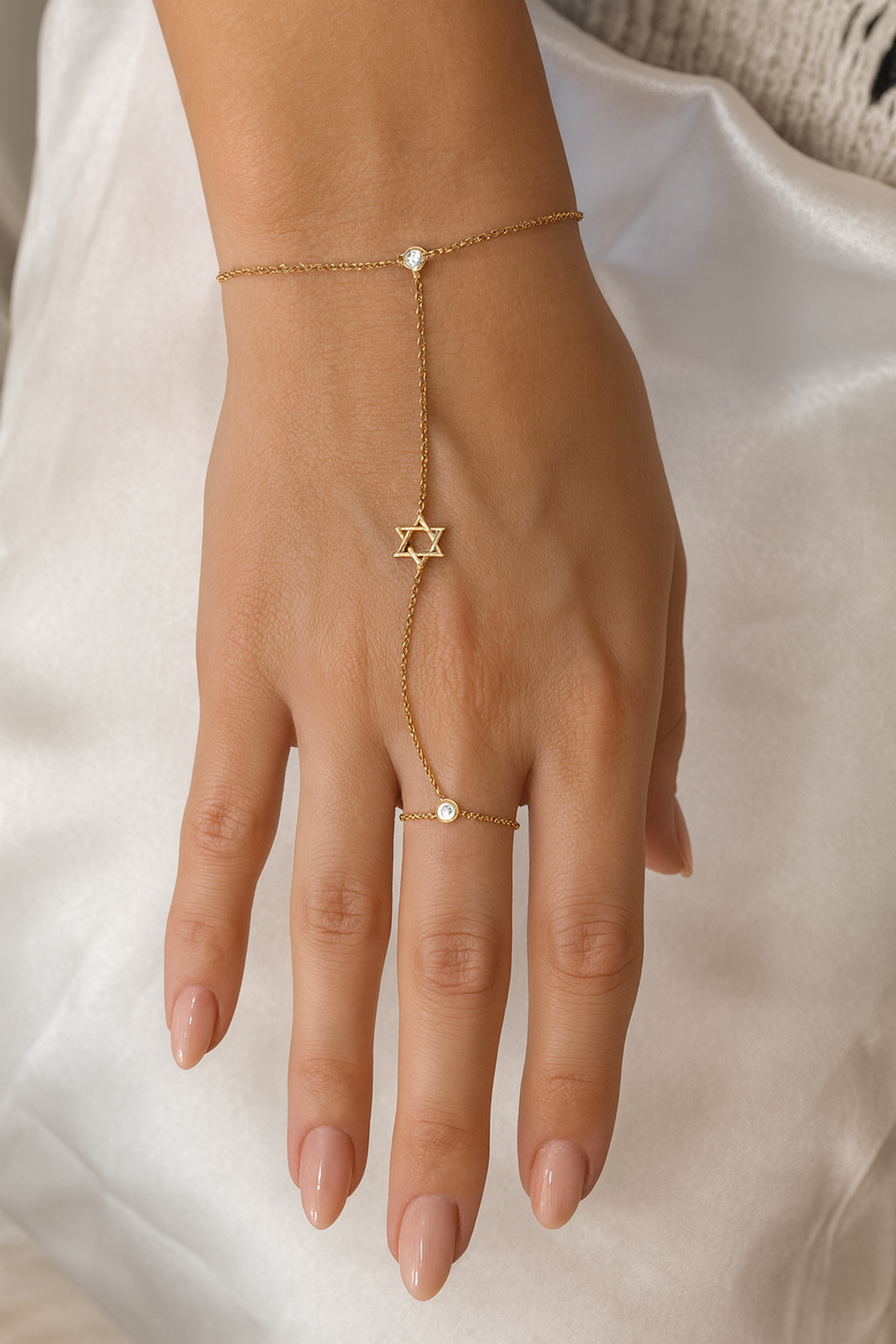 14K Gold Diamond Star of David Hand Chain Bracelet with Ring – 0.11ct Jewish Jewelry