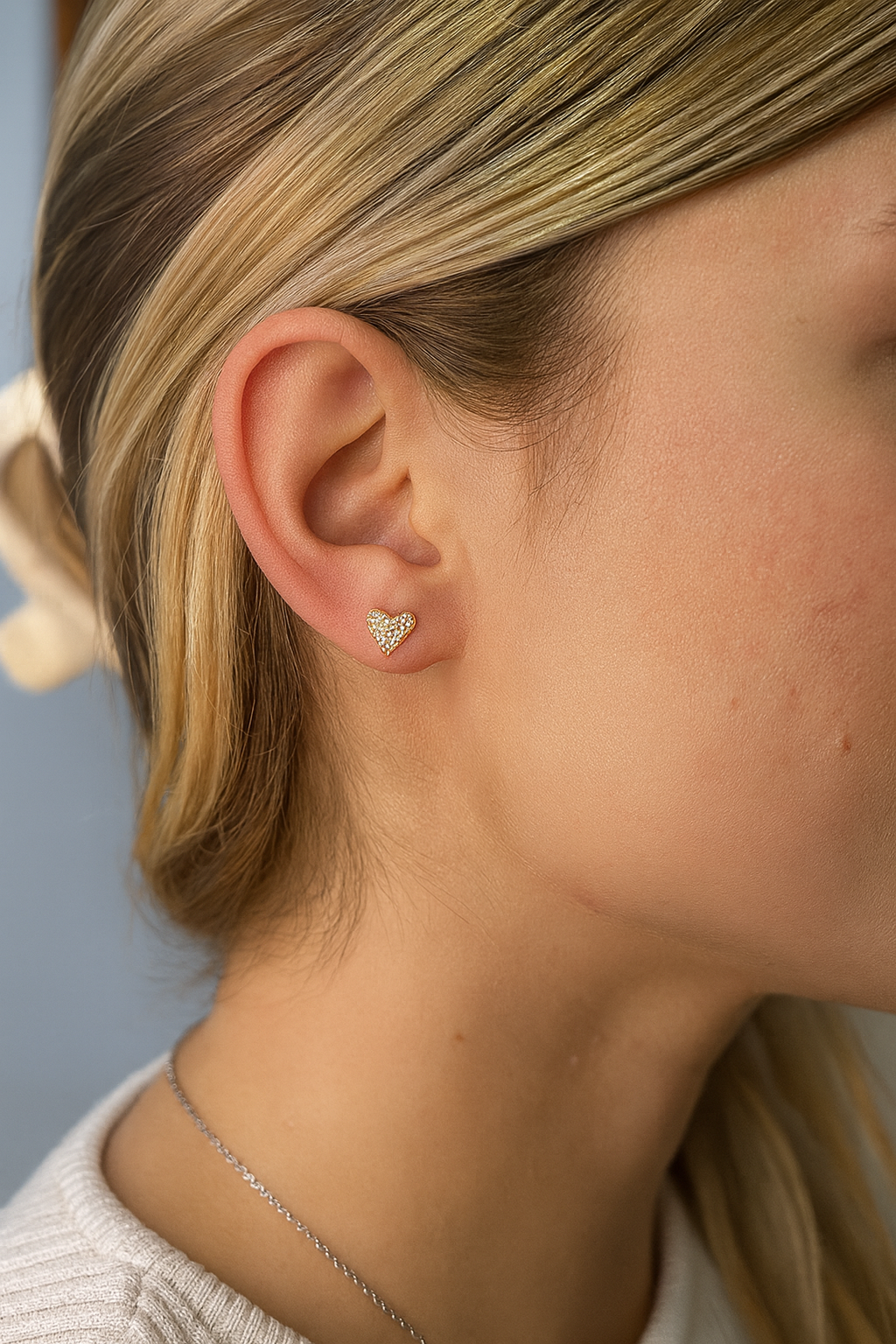 14K Gold Diamond Heart Stud Earrings – 0.11ct Dainty Pave Heart Earrings