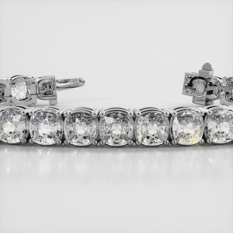 Load video: white gold