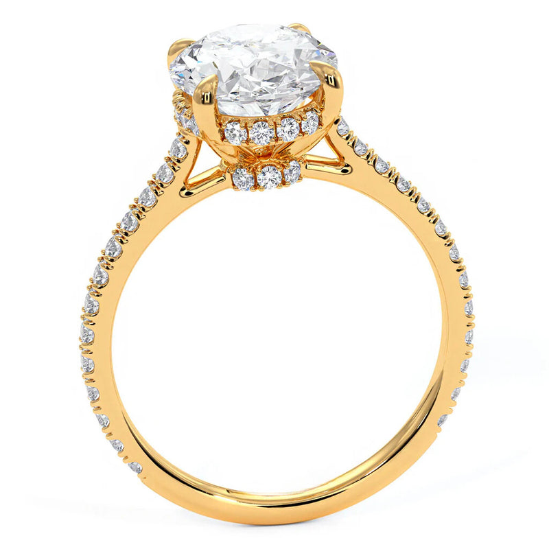 Exquisite Oval-Cut Diamond Halo Engagement Ring with Pave Diamond Band